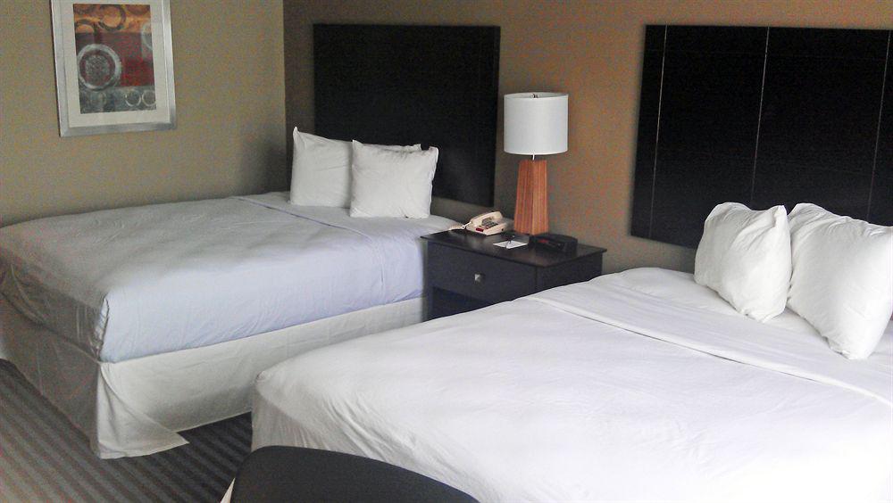 Comfort Inn & Suites Ballpark Area Smyrna Ngoại thất bức ảnh